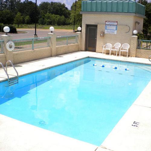Western Express Motel 2*