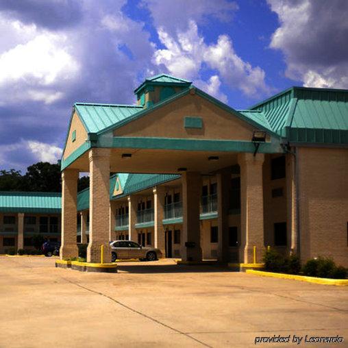 Western Express Motel